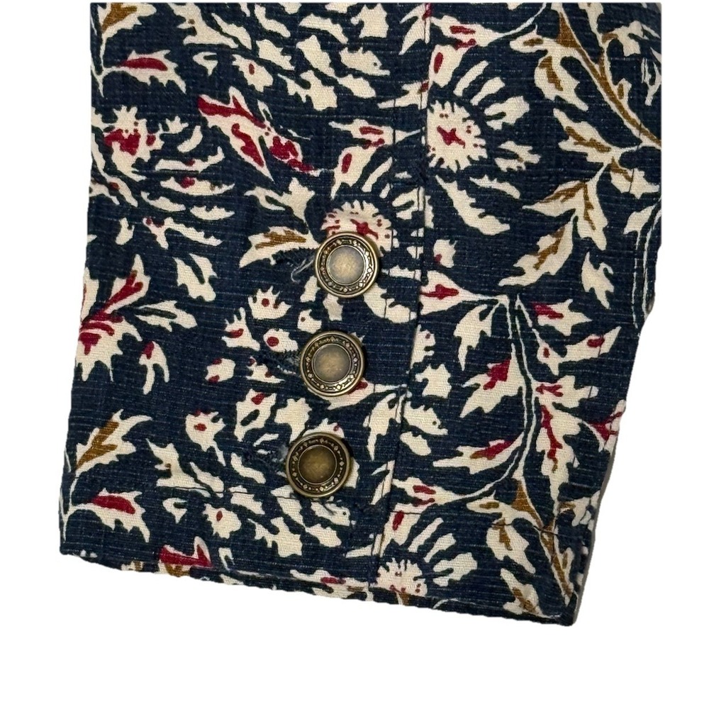 Charter Club Denim Jacket Floral Print Button Up Style Cotton Blend Size PM NWT - Picture 2 of 9